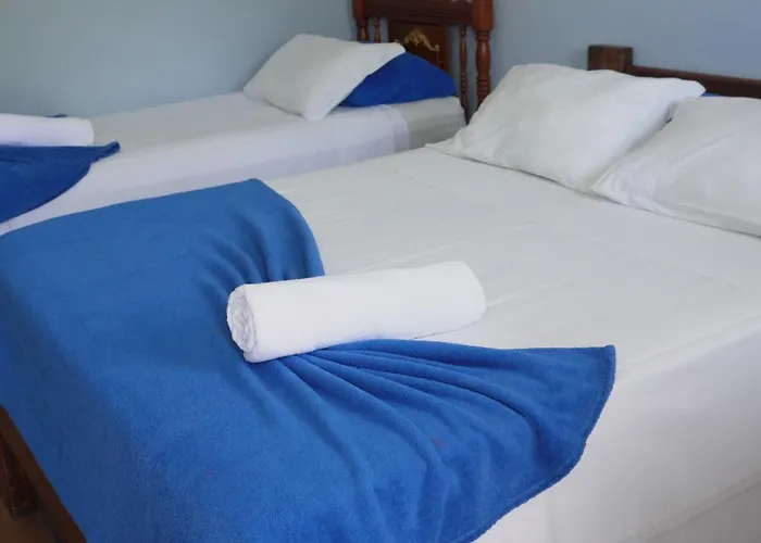 Hotel Pousada Garoupas