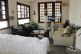 Garoupas Inn 3*