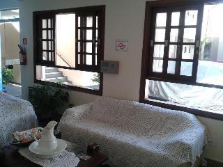 Inn Garoupas 3*