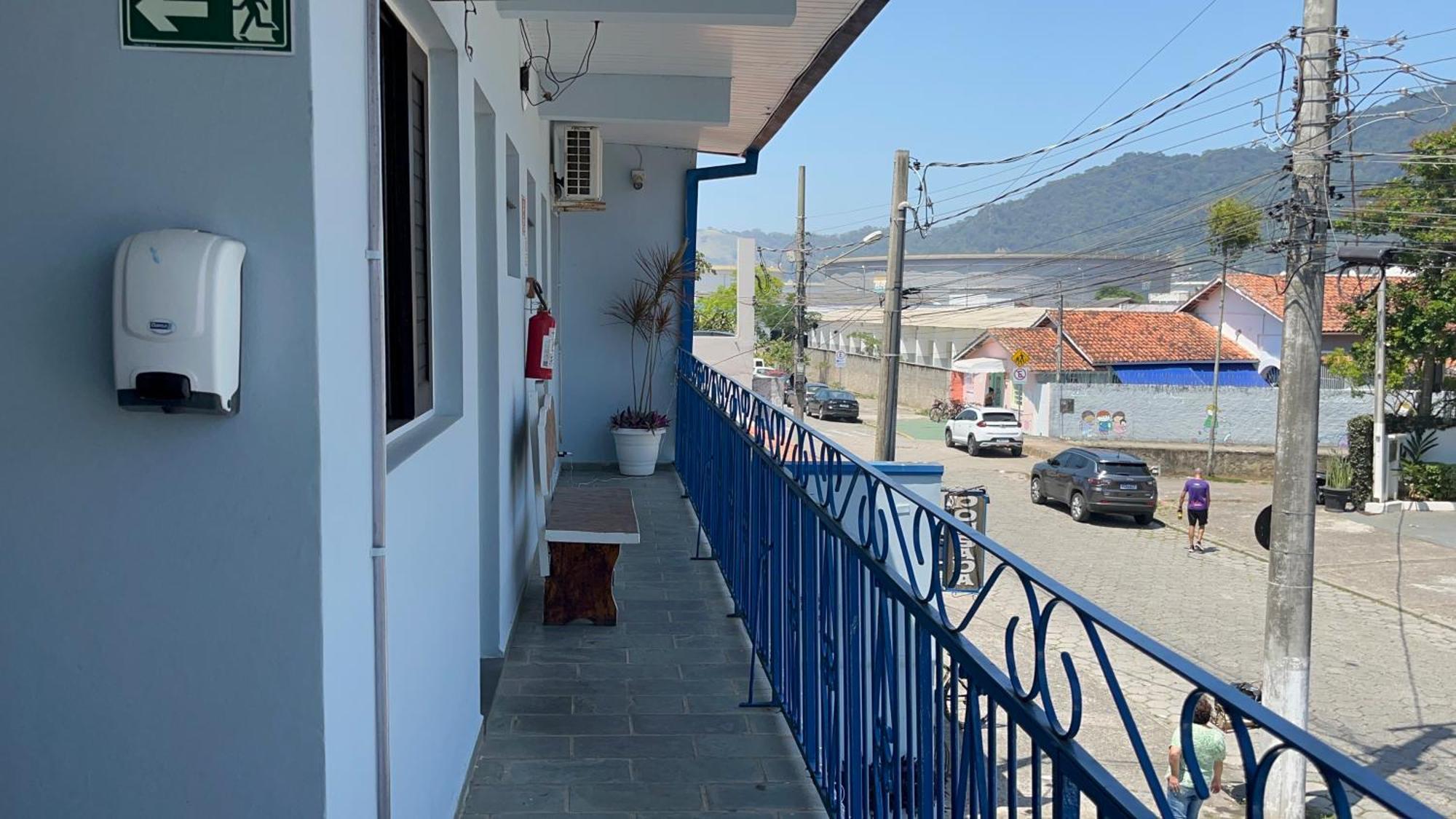 Inn Garoupas 3*